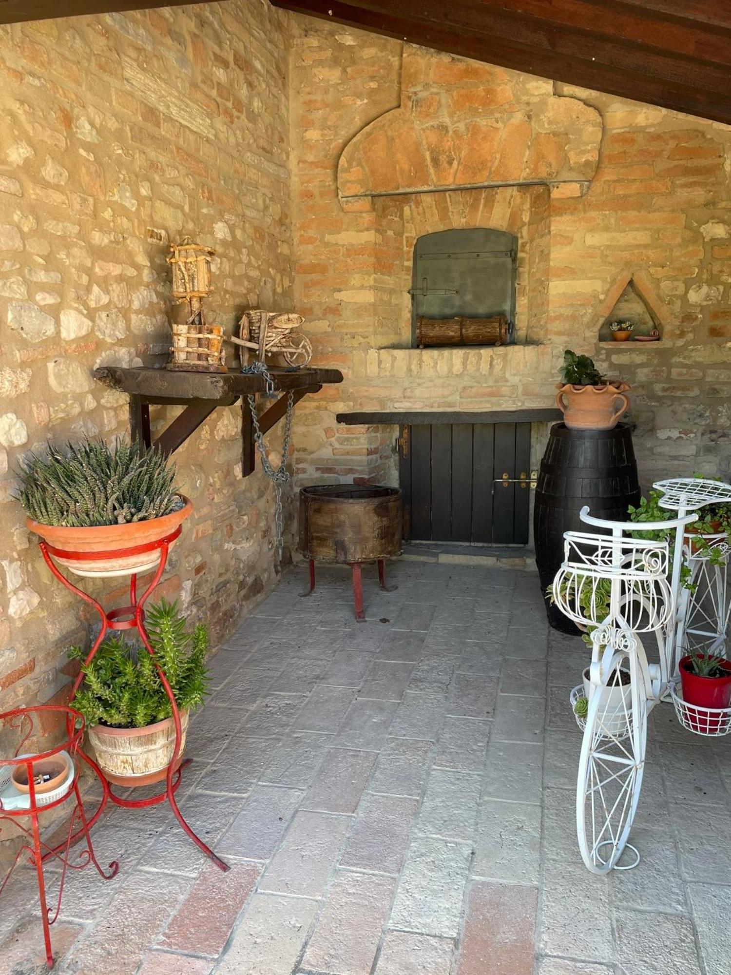 Agriturismo Villa Rosetta San Severino Marche Buitenkant foto